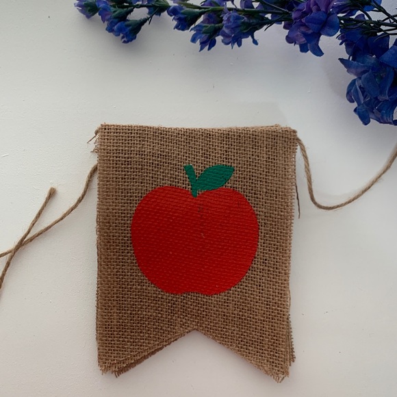 Back to School Welcome Burlap Banner - Picture 4 of 5